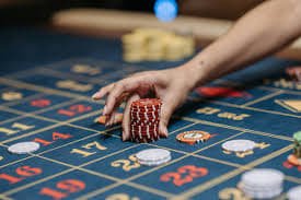 Bangladesh mobile user browsing casino arcade content on bdt 7999